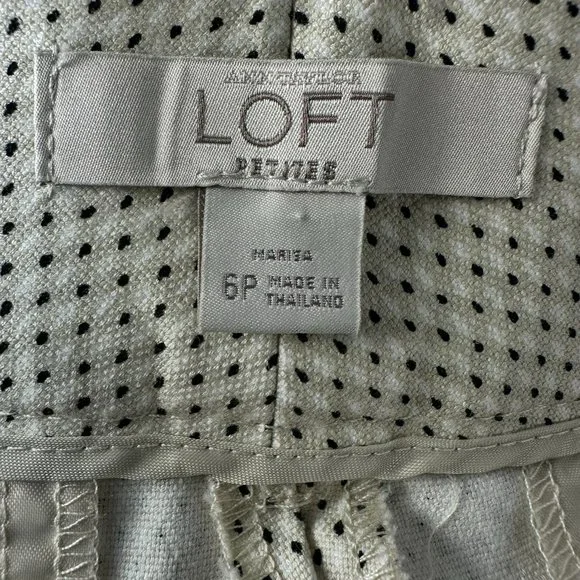 LOFT Petites Marisa‎ Polka Dot Shorts, Size 6P, Cream w/ Black/White Dots, NWOT - Picture 5 of 9